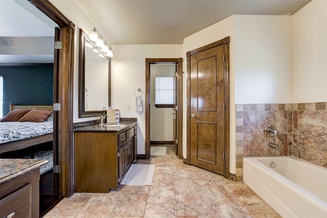 1106 Polk Street, Piedmont, OK 73078