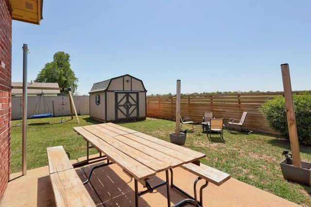1106 Polk Street, Piedmont, OK 73078