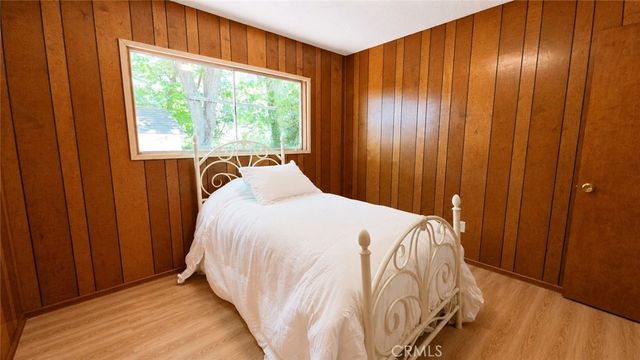 23013 Oak Lane, Crestline, CA 92325