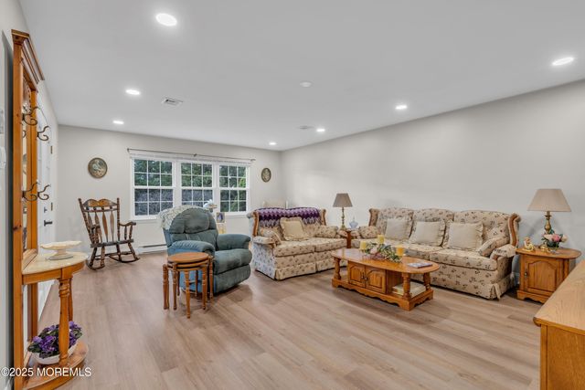 66B Buckingham Drive, Manchester, NJ 08759