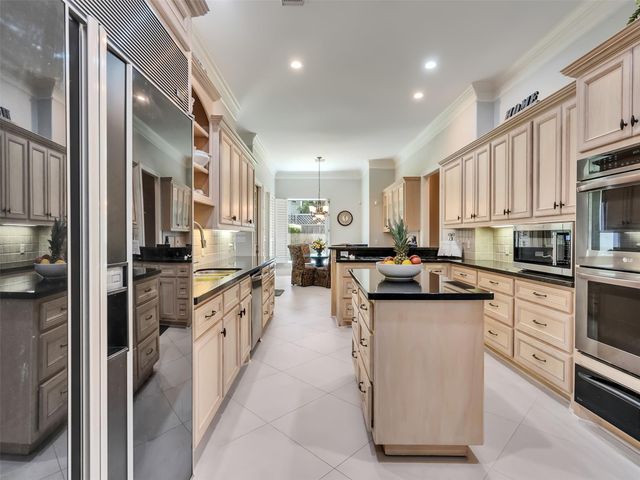 5311 Mindy Park Court, Houston, TX 77069