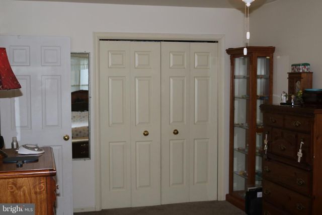 806 N MARKET ST, Mechanicsburg, PA 17055