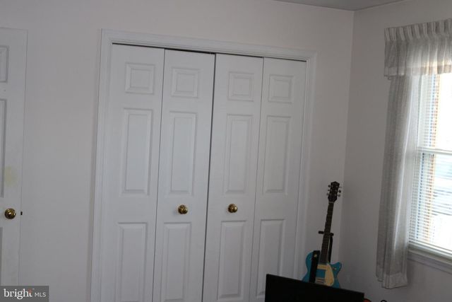 806 N MARKET ST, Mechanicsburg, PA 17055