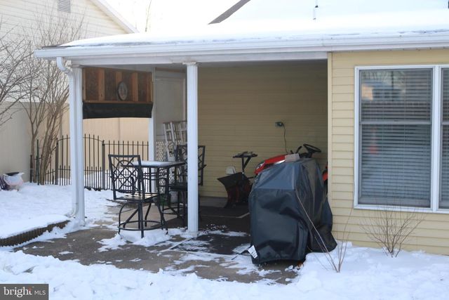 806 N MARKET ST, Mechanicsburg, PA 17055