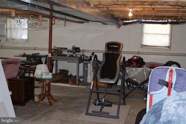 806 N MARKET ST, Mechanicsburg, PA 17055