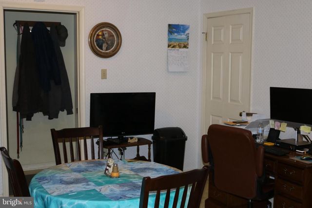 806 N MARKET ST, Mechanicsburg, PA 17055