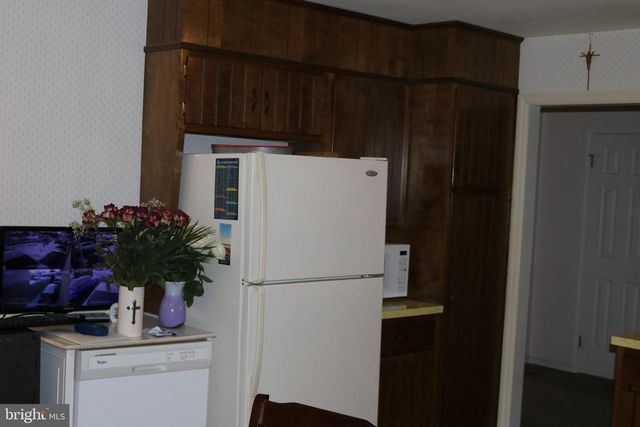 806 N MARKET ST, Mechanicsburg, PA 17055