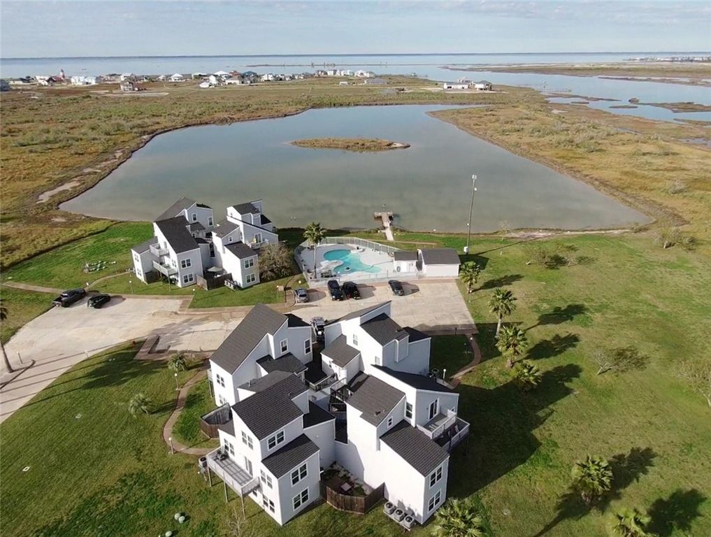 1001 Cape Velero Dr C-2, Rockport, TX 78382 — exterior