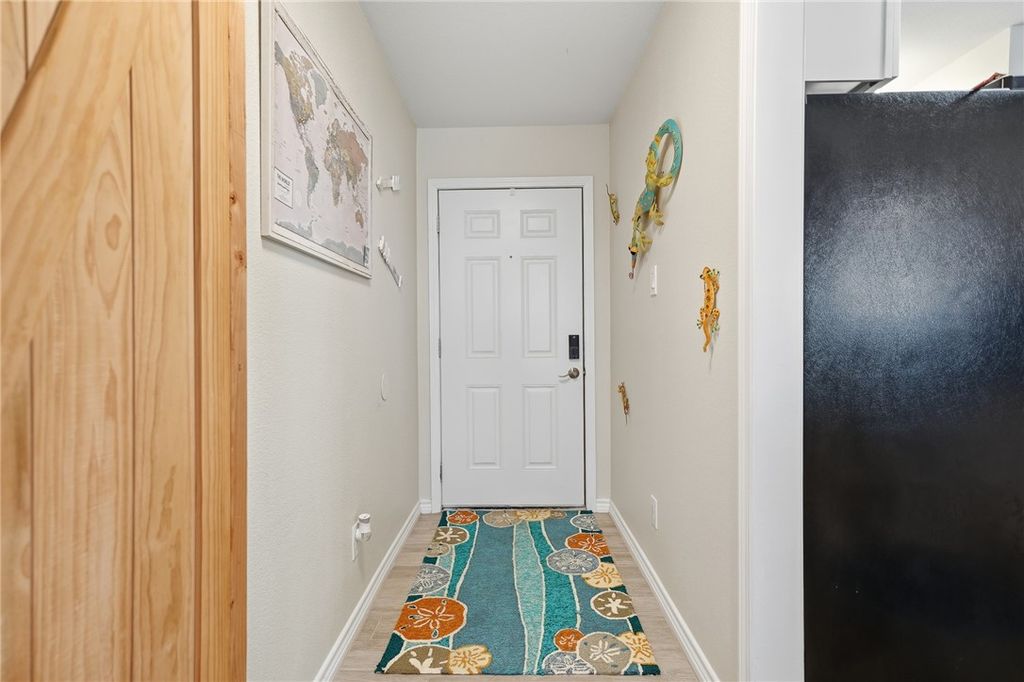 1001 Cape Velero Dr C-2, Rockport, TX 78382 — photo 4