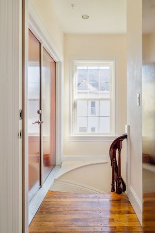 73 Walnut Ave 2, Boston, MA 02119