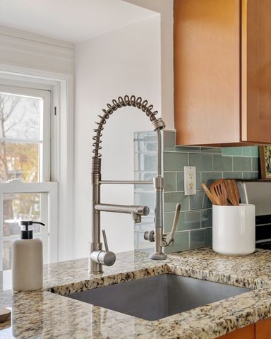 73 Walnut Ave 2, Boston, MA 02119