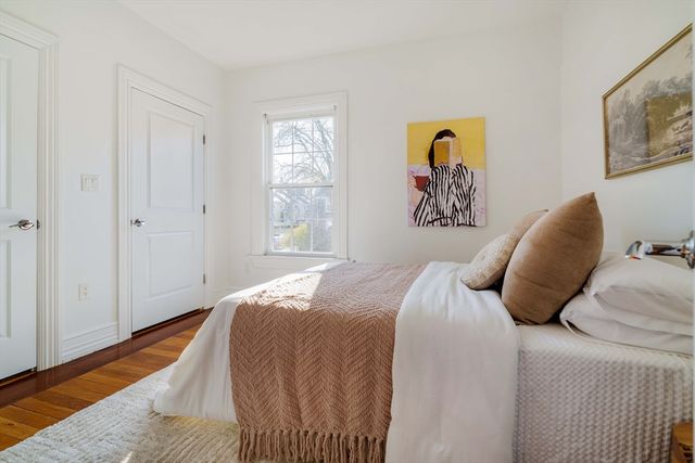 73 Walnut Ave 2, Boston, MA 02119