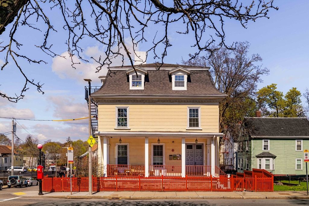 73 Walnut Ave 2, Boston, MA 02119