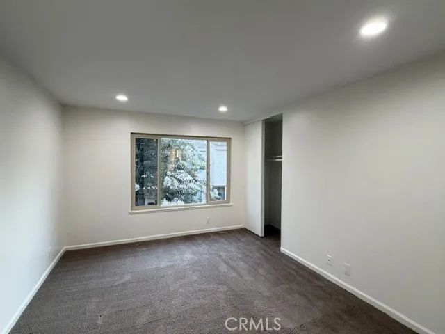 1021 W Lamark Ln, Anaheim, CA 92802