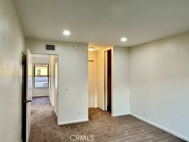 1021 W Lamark Ln, Anaheim, CA 92802