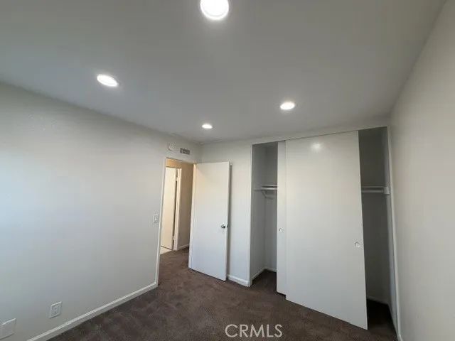 1021 W Lamark Ln, Anaheim, CA 92802