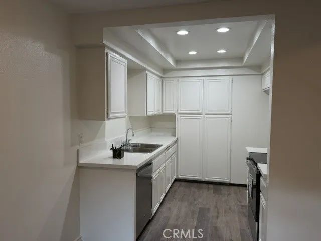 1021 W Lamark Ln, Anaheim, CA 92802
