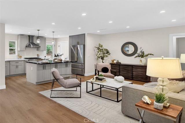 17064 Escalon Drive, Encino, CA 91436