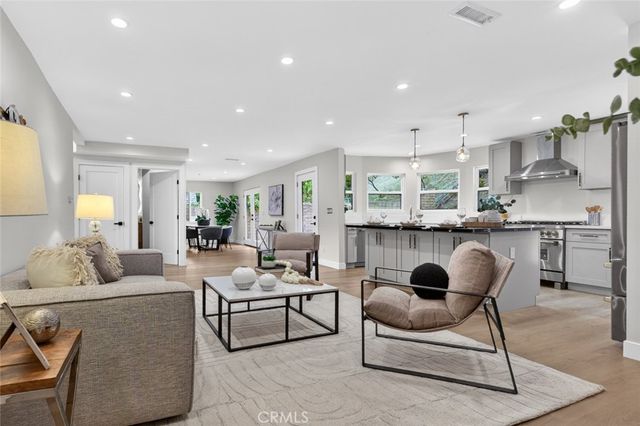 17064 Escalon Drive, Encino, CA 91436
