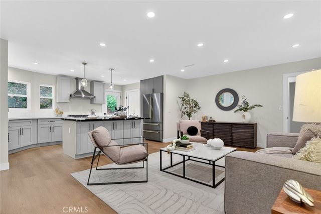 17064 Escalon Drive, Encino, CA 91436