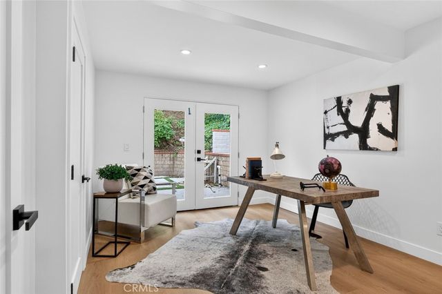 17064 Escalon Drive, Encino, CA 91436