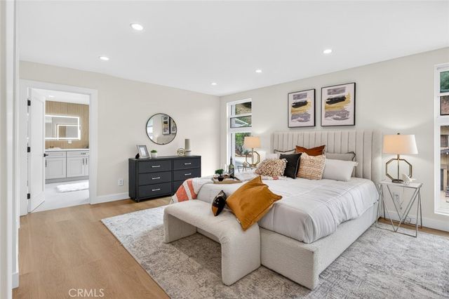 17064 Escalon Drive, Encino, CA 91436