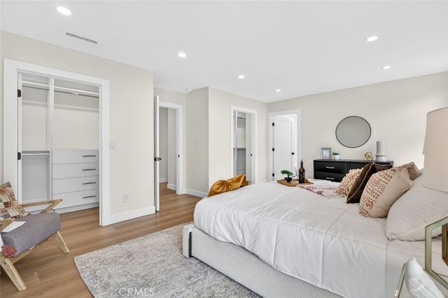 17064 Escalon Drive, Encino, CA 91436