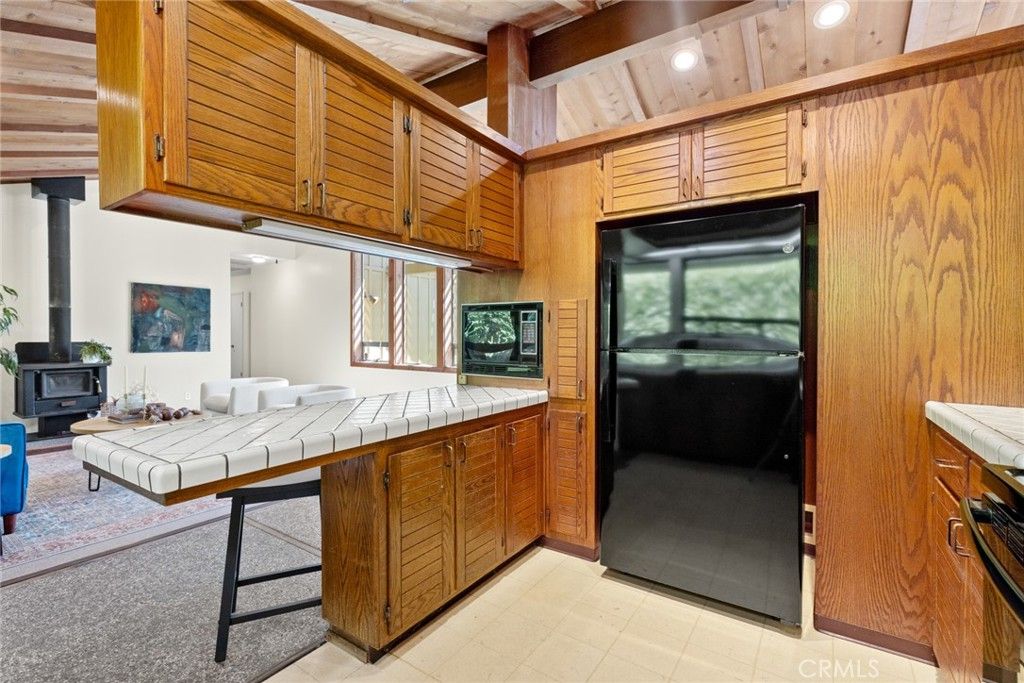 Image 8 of property listing at 2390 Alamo Avenue, Chico, CA 95926