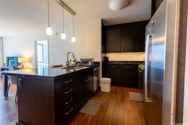 1189 Waimanu Street 2704, Honolulu, HI 96814