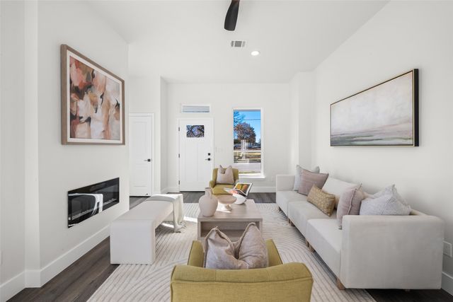 312 S Glasgow Drive, Dallas, TX 75214