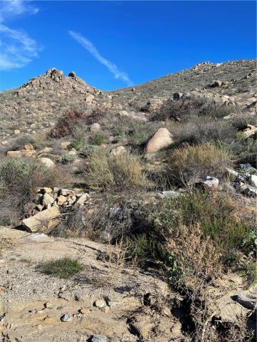 29620 Broadview, Lake Mathews, CA 92570