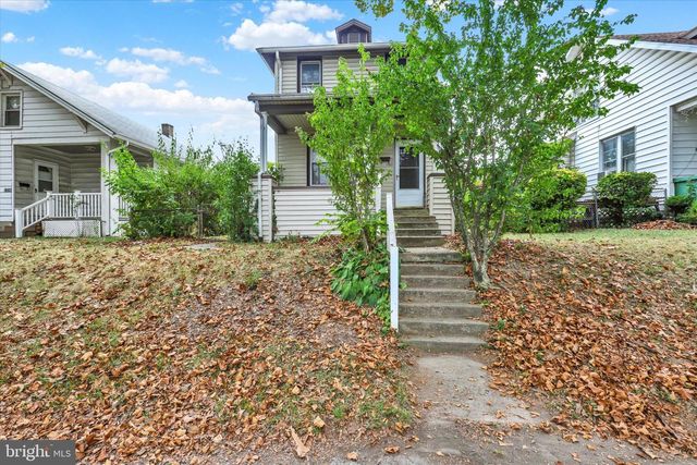 1725 SYCAMORE ST, Harrisburg, PA 17104