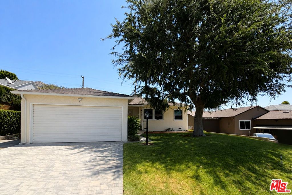 2812 Jolley Drive, Burbank, CA 91504