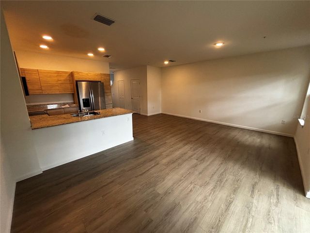 1209 SOUTHSTATION PLACE 307, Orlando, FL 32809