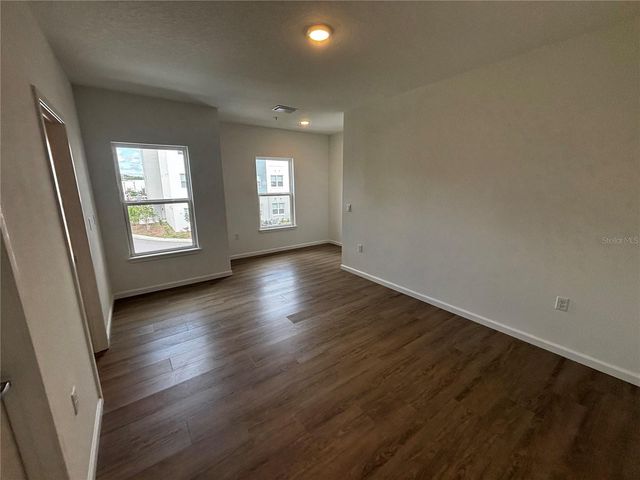1209 SOUTHSTATION PLACE 307, Orlando, FL 32809