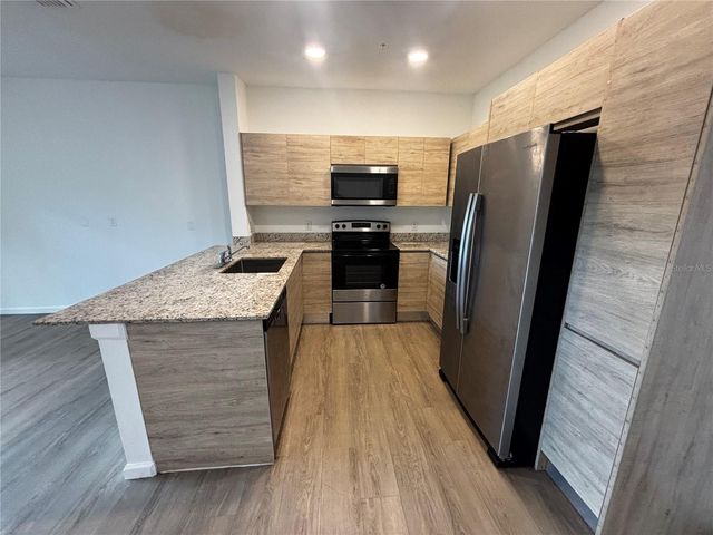 1209 SOUTHSTATION PLACE 307, Orlando, FL 32809