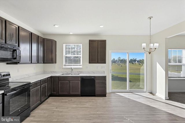 77 BENNINGTON WAY, Carlisle, PA 17013