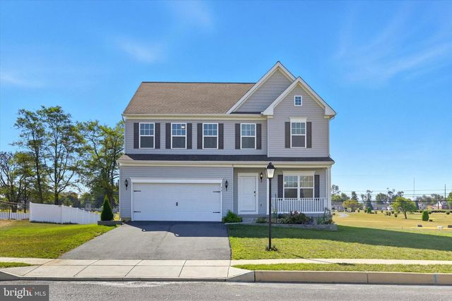 77 BENNINGTON WAY, Carlisle, PA 17013