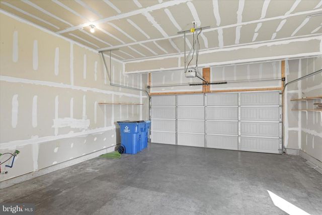 77 BENNINGTON WAY, Carlisle, PA 17013