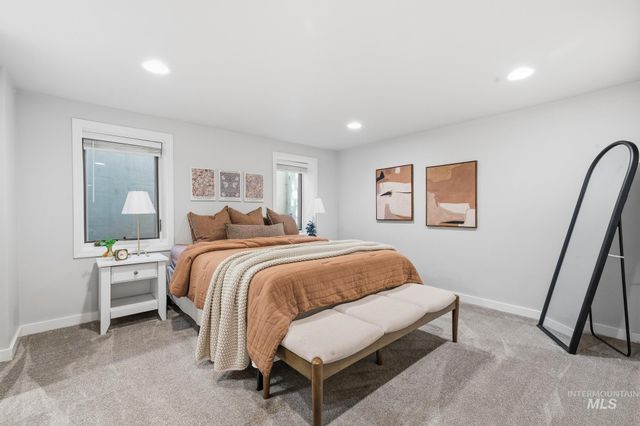 1120 E Warm Springs Ave, Boise, ID 83712