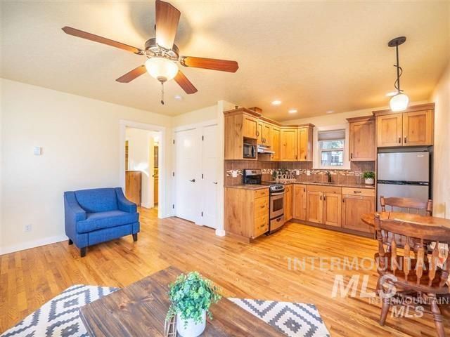 1120 E Warm Springs Ave, Boise, ID 83712