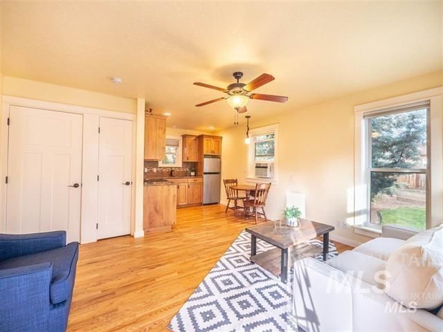 1120 E Warm Springs Ave, Boise, ID 83712