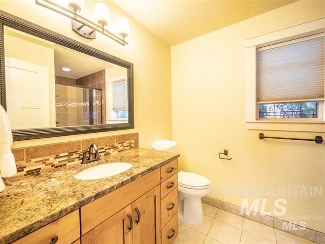 1120 E Warm Springs Ave, Boise, ID 83712