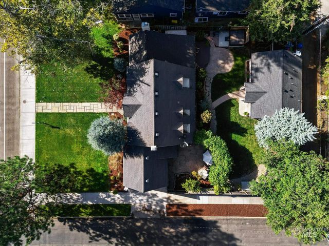 1120 E Warm Springs Ave, Boise, ID 83712