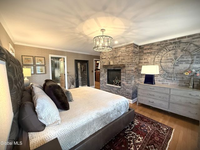 164 Kennewyck Circle, Guilderland, NY 12159