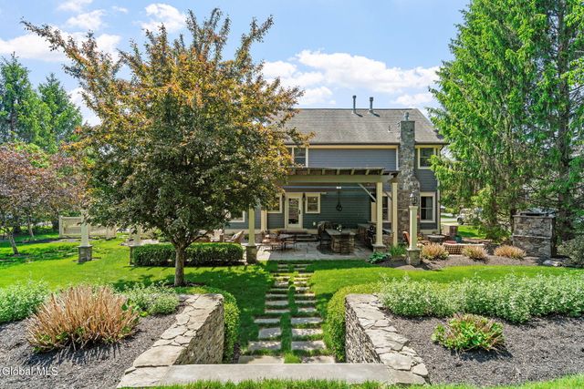 164 Kennewyck Circle, Guilderland, NY 12159