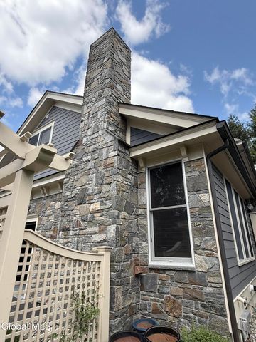 164 Kennewyck Circle, Guilderland, NY 12159