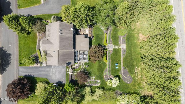 164 Kennewyck Circle, Guilderland, NY 12159