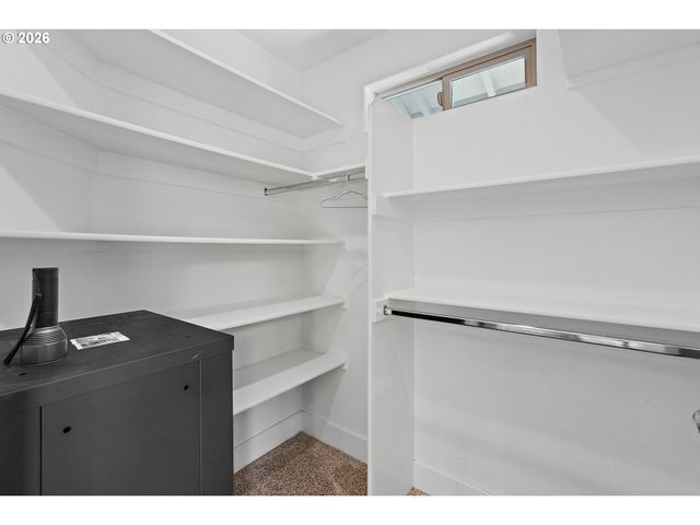 3700 NICHOLSON Rd, Vancouver, WA 98661