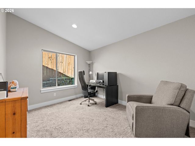 3700 NICHOLSON Rd, Vancouver, WA 98661